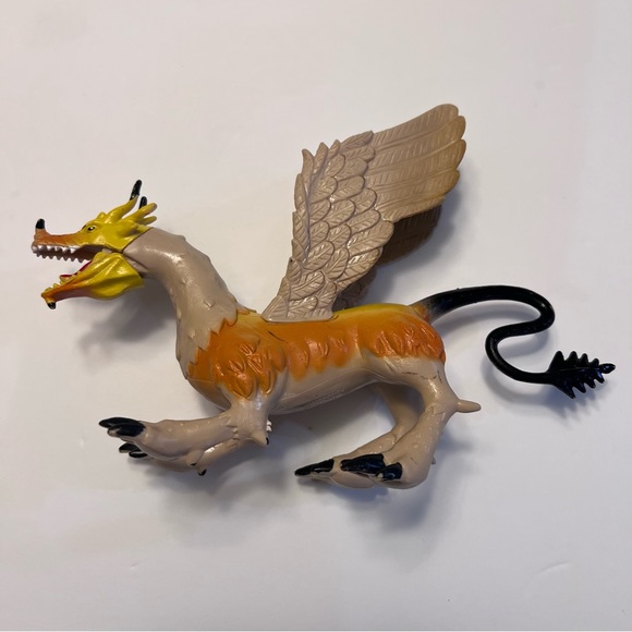 Fantasy Winged Dragon (MB Wolverine Holdings, LLC), 8*5 - Picture 4 of 8